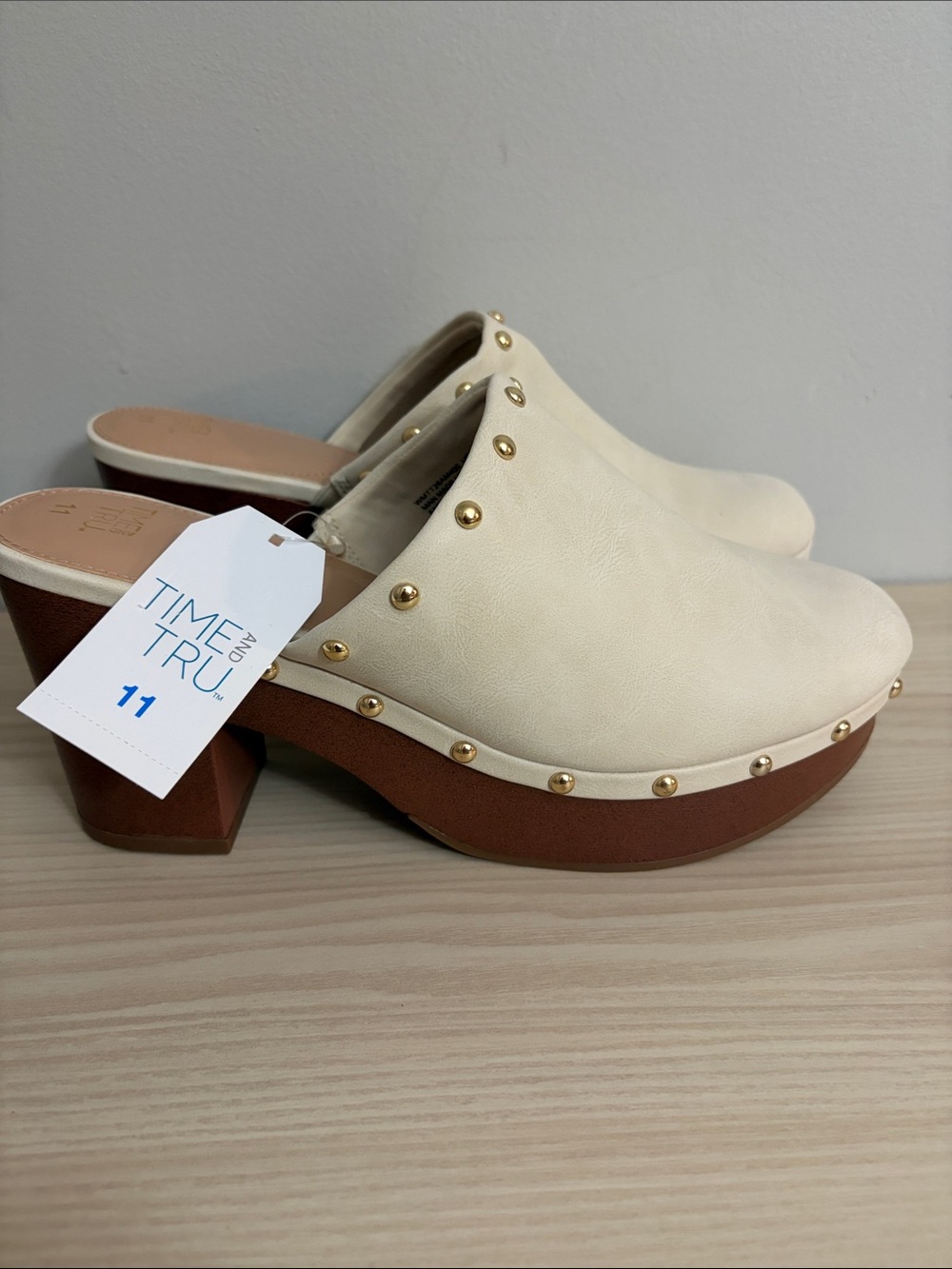 Time and Tru Ivory Studded Platform Clog Mules size 11